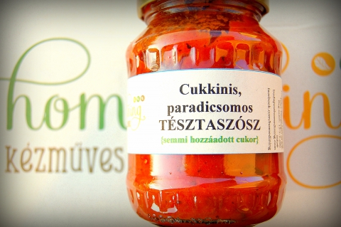 HomeDining - Cukkinis, paradicsomos tésztaszósz, Ízporta