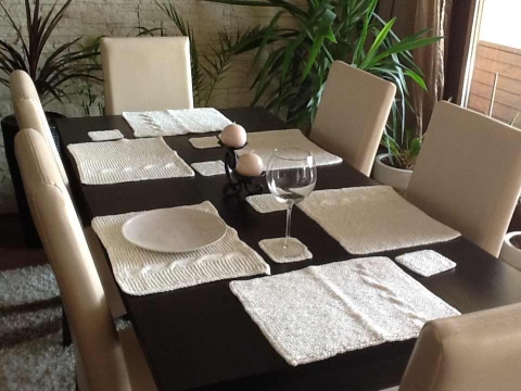 KreaCsilla kötött asztal szettje (tányér és pohár alátét) a Meskán