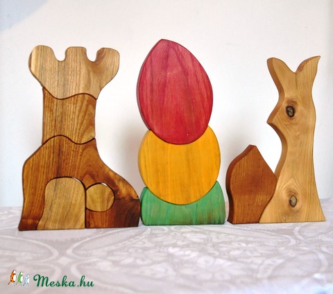 Az elvarázsolt erdő, Játék, Dekoráció, Fajáték, Az elvarázsolt erdőben lakik a nyúl a bokorban, a varázstojás és van egy titokzatos kastély i..., Meska