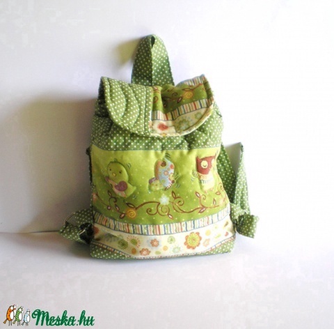 Baglyos, pillangós kislány hátizsák, Baba-mama-gyerek, Táska, Baba-mama kellék, Hátizsák, Természetes alapanyagokból és különleges amerikai patchwork textilből készült ez a hátizsák.
Mérete:..., Meska