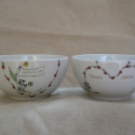 Bárányos készlet, Baba-mama-gyerek, Dekoráció, Konyhafelszerelés, Kerámia, Porcelán alapra festett névre szóló bárányos-lepkés szett,4 részből áll.
800 fokon lett kiégetve,a f..., Meska