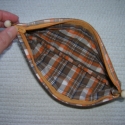 Tolltartó, Pénztárca, tok, tárca, Patchwork, foltvarrás, Ceruza, toll, más apró tárgyak tárolására alkalmas kis táska, mosható. Méretek: hossza 20 cm, magass..., Meska