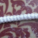 Fehér, horgolt karkötő, Ékszer, óra, Karkötő, Csipkekészítés, Horgolás, Ezt a darabot zsinór horgolással készítettem.
Teljes hossza 20 cm. Ebből 15 cm a horgolt rész, és 5 ..., Meska