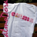 Gyerek body - név kezdőbetű rátéttel, Baba-mama-gyerek, Ruha, divat, cipő, Baba-mama kellék, Gyerekruha, Varrás, Igazán egyedi viselet egy saját névvel, név kezdőbetűvel, becenévvel ellátott body.

Ezt a kombidres..., Meska