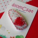 Szívecskés hajcsat, Baba-mama-gyerek, Ruha, divat, cipő, Hajbavaló, Hajcsat, Varrás, Akár Valentin napra is remek ajándék lehet ez a csatocska!

A mérete 6 cm x 3 cm, normál csitt-csat ..., Meska