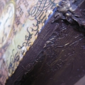 Régi kódex doboz formában, Dekoráció, Otthon, lakberendezés, Férfiaknak, Tárolóeszköz, Decoupage, szalvétatechnika, Festett tárgyak, 24x18x9 cm fadobozt díszítettem egy nagyon szép rízspapírral. Ásványpasztáztam a gerincét, így bőrkö..., Meska