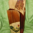 Papírzsebkendő tartó 100db-os kakas, Konyhafelszerelés, Otthon, lakberendezés, Tárolóeszköz, Doboz, Decoupage, szalvétatechnika, Papírzsebkendő tartó 100db-os.
Festett pácolt.
szalvétatechnikával készült.
34x13x6.5cm
postázás min..., Meska