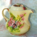 AKCIÓ ! Virágmintával díszített porcelánkanna ! Felújított !, Konyhafelszerelés, Dekoráció, Otthon, lakberendezés, Kancsó , Decoupage, szalvétatechnika, AKCIÓ ! Virágmintával díszített, felújított porcelánkanna, teának vagy kávénak ! Fülén, tetején, als..., Meska