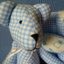 Palkóék, Baba-mama-gyerek, Játék, Mindenmás, Plüssállat, rongyjáték, Varrás, Mindenmás, Szép kisfiúnak való kockás mackó és a hozzá illő kislabda.
Ha baba született a családba akkor ez a l..., Meska