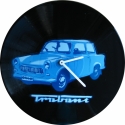 Bakelit Óra Trabant - MarNemSoul Collection, Dekoráció, Otthon, lakberendezés, Férfiaknak, Falióra, Festészet, Újrahasznosított alapanyagból készült termékek, Régi, nem használatos bakelitlemezből készítettem. A festmény rajta street art stílusú, stencil-tech..., Meska