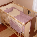 Lila pöttyös babaágynemű, Baba-mama-gyerek, Falvédő, takaró, Gyerekszoba, Baba-mama kellék, Varrás, Patchwork, foltvarrás, RENDELÉSRE!Erre ne kattints, már elkelt.

Igazán lányos szett, 100 % pamutból.
Belül vatelin.
4 rész..., Meska