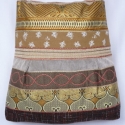 Drapp ,mintás 2.válltáska, Magyar motívumokkal, Ruha, divat, cipő, Táska, Válltáska, oldaltáska, Patchwork, foltvarrás, Varrás, Drapp,bútorszövet alapanyagból készült, középrész egy-egy hajtással díszített táska.
Felső részét ny..., Meska