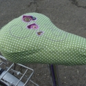 Rendelhető: kerékpár üléshuzat, Táska, Válltáska, oldaltáska, Patchwork, foltvarrás, Varrás, Rendelésre elkészítem a Te kerékpárodhoz illő színben és méretben is:o)

Legyen színesebb minden nap..., Meska