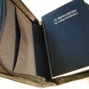 mogyoró színű Bibliaborító valódi bőrből, Képeslap, album, füzet, Jegyzetfüzet, napló, naptár, Bőrművesség, Varrás, Csak megrendelésre!

Előzetes egyeztetés szükséges, mert a határidő minimum 2-4 hét, munkáim mennyis..., Meska