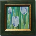 Tulipános selyemkép, Képzőművészet , Festmény, Selyemfestés, Egyedi, kézzel festett selyemkép 100% hernyóselymen. Mérete fa kerettel 22x22cm.
A tulipánokat arany..., Meska