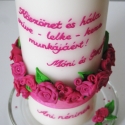 köszönetajándék gyertya pink rózsa mintával, Dekoráció, Otthon, lakberendezés, Gyertya, mécses, gyertyatartó, Gyertya-, mécseskészítés, Egy kedves ismerősöm megrendelésére készítettem a képen látható gyertyát. Pink és zöld színű  süthet..., Meska