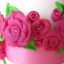 köszönetajándék gyertya pink rózsa mintával, Dekoráció, Otthon, lakberendezés, Gyertya, mécses, gyertyatartó, Gyertya-, mécseskészítés, Egy kedves ismerősöm megrendelésére készítettem a képen látható gyertyát. Pink és zöld színű  süthet..., Meska