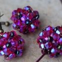 Pink Swarovski kristályos szett, Ékszer, óra, Ékszerszett, Light Siam 2 AB 4 mm-es Swarovski kristályból és csiszolt gyöngyökből készült a nyaklánc és a fülbev..., Meska
