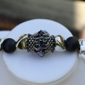 Ezüst-lila-fekete nyaklánc, Ékszer, óra, Nyaklánc, Közepén kása gyöngyből (ezüst és színjátszó lila), 4 mm-es Swarovski kristályból (színjátszó lila) v..., Meska