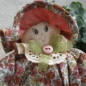 Textil baba, virágos ruhában, kalapban , Baba-mama-gyerek, Játék, Baba, babaház, Romantikus stílusú textilbaba.
A testét molinóból varrtam.
Apró, virágmintás, pasztellszínű pamutvás..., Meska