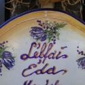 Lila tulipáncsokrok-Édának-névtábla-, Otthon, lakberendezés, Dekoráció, Ünnepi dekoráció, Utcatábla, névtábla, Famegmunkálás, Festett tárgyak, Névtábla nagy-,Egyedi igény szerinti díszítéssel--felirattal--Virágos indás motívumokkal is --elegán..., Meska