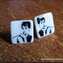 Audrey Hepburn fülbevaló, Az ékszerek antiallergén ékszeralapokból készülnek...