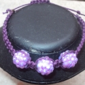 Shamballám  lilában!, Ékszer, óra, Baba-mama-gyerek, Karkötő, Ékszerkészítés, Csomózás, 
Engem is elkapott a shamballa láz !

1 cm akryl gyöngyből készítettem ezt a makramé karkötőt ,a gyö..., Meska