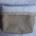 A Dédi szekrényéből- textil tároló, Otthon, lakberendezés, Tárolóeszköz, Doboz, Finom pamutcsipkével díszített romantikus textil tárolót készítettem.Vastag beige és fehér pamutvász..., Meska