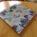 Négyzet alakú hajlított üvegtál, Konyhafelszerelés, Dekoráció, Dísz, Decoupage, szalvétatechnika, Mérete: 30x30cm
Gyönyörű egyedi üvegtál, amely hajlított üvegből készült. Alulról van díszítve decou..., Meska