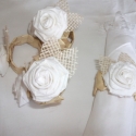 Textil rózsás, Shabby stílusú szalvétagyűrű, Dekoráció, Mindenmás, Esküvői kellékek, Ünnepi dekoráció, Virágkötés, Mindenmás, Akció boltomban!
Teljesen kézzel készült!

Hófehér pamutvászon csíkból csináltam a rózsákat.

A rózs..., Meska