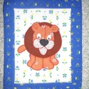 Oroszlán, Baba-mama-gyerek, Otthon, lakberendezés, Gyerekszoba, Falvédő, takaró, Patchwork, foltvarrás, Varrás, Egyedi tervezésű falikép Mérete: 30x40 cm. Színes vászonanyagok felhasználásával készült. Patchwork ..., Meska