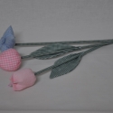 TULIPÁN és más textil virág szálak, Dekoráció, Otthon, lakberendezés, Dísz, Ünnepi dekoráció, Varrás, Patchwork, foltvarrás, Egy virág, ami nem hervad el és nem kell locsolni. Virága 7 cm,a szára 28-30 cm. Ideális ajándék szü..., Meska