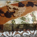 Iker bortartó, Férfiaknak, Otthon, lakberendezés, Tárolóeszköz, Doboz, Decoupage, szalvétatechnika, Festett tárgyak, Natúr dobozt festettem,pácoltam,szalvétával pasztával ,parafával díszítettem.A bortartó 2 db bor tár..., Meska