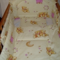 bébi ágyneműszett- többféle minta, Baba-mama-gyerek, Gyerekszoba, Gyerekbútor, Varrás, 3 részes ágyneműszett,  60 vagy 70  cm széles kiságyba való, íves kialakítású fejvédővel.
Anyaga pam..., Meska