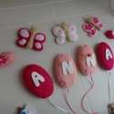 Rózsaszín-fehér-pink  filc babaszoba dekoráció - filcdísz, függődísz, ajtódísz, faldekor, faldekoráció, Baba-mama-gyerek, Dekoráció, Játék, Gyerekszoba, Varrás, Szövés, Ezt a 13darabból álló filc dekorációt Barbarának és kislányának, Annának készítettem sok szeretettel..., Meska