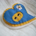 Kék, sárga szív kitűző / medál, Ékszer, óra, Bross, kitűző, Medál, Patchwork, foltvarrás, Varrás, Kék és sárga szív kitűző vagy medál

Ki mondta, hogy egy szív csak piros lehet?

A kitűző vagy medál..., Meska