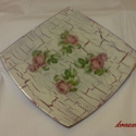 kínálótál, Otthon, lakberendezés, Konyhafelszerelés, Decoupage, szalvétatechnika, Festett tárgyak, Egy egyszerű négyszögletes üvegtálat, szalvétából kivágott rózsákkal decoupage-oltam a hátoldaláról ..., Meska