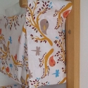 Fali tároló | 3 rekeszes | Barna madárkás mintával, Baba-mama-gyerek, Otthon, lakberendezés, Gyerekszoba, Tárolóeszköz - gyerekszobába, Famegmunkálás, Varrás, 3 rekeszes | Fehér alapon színes, többnyire barna árnyalatú madárkákkal | 

Nagyon praktikus, hangul..., Meska