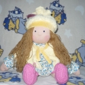 Lindi baba AKCIÓ!, Baba-mama-gyerek, Játék, Baba, babaház, Plüssállat, rongyjáték, Lindi baba 44 cm magas. Öltöztethetős, ruhája perelinje, sapija és horgolt kiscipője van. Arca hímez..., Meska