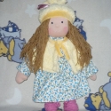 Lindi baba AKCIÓ!, Baba-mama-gyerek, Játék, Baba, babaház, Plüssállat, rongyjáték, Lindi baba 44 cm magas. Öltöztethetős, ruhája perelinje, sapija és horgolt kiscipője van. Arca hímez..., Meska