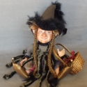Porcelánbaba a Legendland BJD-től : ROZI boszorka , Otthon, lakberendezés, Képzőművészet , Szobor, Kerámia, Baba-és bábkészítés, Kerámia, Bűbájos is és ármányos,
kígyólelke se látványos.
Csodás mosolya behízelgő,
Ő bizony Rozi,a rettentő!..., Meska