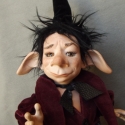 Porcelánbaba a LegendLand BJD-től : TÓDOR kobold , Dekoráció, Képzőművészet , Szobor, Kerámia, Baba-és bábkészítés, Kerámia, Bálba készül Tódor koma,
visz is zsákot,abban hozna...
mit egy kobold elképzel,
s tánc helyett megeb..., Meska