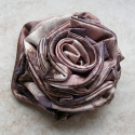 Bross (rózsa) barna színekben, Dekoráció, Ékszer, óra, Bross, kitűző, Dísz, Anyaga - szatén
Átmérője - kb. 8 cm
, Meska