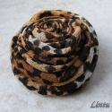  Bross (rózsa) leopárd mintázatú anyagból, Ékszer, óra, Dekoráció, Bross, kitűző, Dísz, Anyaga - vékony poliészter
Átmérője - kb. 8 cm

, Meska