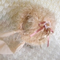 Baby photo vintage prop hat - Johanna  pihe-puha meleg kötött sapi újszülött kislánynak akár fotózáshoz, Baba-mama-gyerek, Dekoráció, Baba-mama kellék, Kötés, Varrás, Ez most a vintage jegyében készült, kimondottan baba fotózáshoz, édes kislány sapi, de minden igényt..., Meska
