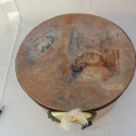 Elegáns doboz, Farsangi jelmez, kellék, Dekoráció, Dísz, Esküvői kellékek, Decoupage, szalvétatechnika, Festészet, Egyedi megoldású doboz hölgyek számára.Használható kincsek,bizsuk tárolására de akár kalapot is tart..., Meska