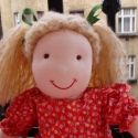 Rongybaba, Játék, Plüssállat, rongyjáték, Baba, babaház, Baba-és bábkészítés, Eladó a képen látható waldorf  jellegű rongybaba.
A baba puha pamut anyagból készült, műszálas tölte..., Meska
