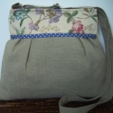 ÚJ KOLLEKCIÓ: City bag: Lennel, rózsákkal, pöttyökkel :) , Ruha, divat, cipő, Táska, Mindenmás, Válltáska, oldaltáska, Varrás, Kedvenc városba járós,rohangálós táskáim többsége ilyen, ők adták az ihletet: pont elég nagy,és prak..., Meska