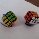 Rubik-kocka fülbevaló, Gondosan kidolgozott, precíz munkával elkészít