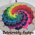 96.Szivárvány Spirál Mandala, Dekoráció, Képzőművészet , Festmény, A szivárvány mandala 
Minden életterületre hat.
Színei átsegítenek  minket a rossz közérzeten,mert a..., Meska